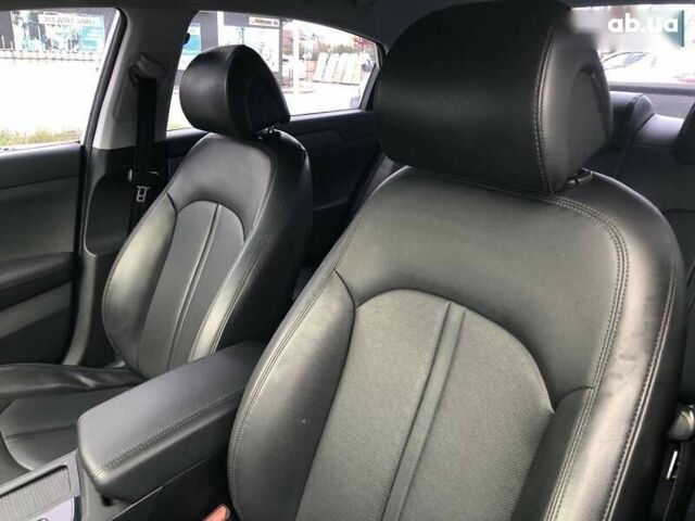 Хендай Соната, об'ємом двигуна 2 л та пробігом 361 тис. км за 9490 $, фото 10 на Automoto.ua