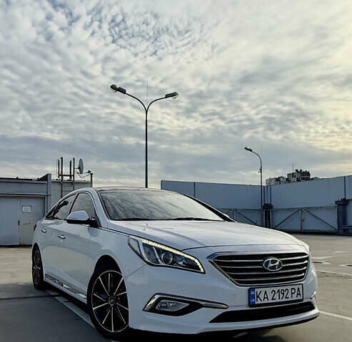 Хендай Соната, объемом двигателя 2 л и пробегом 144 тыс. км за 10500 $, фото 5 на Automoto.ua