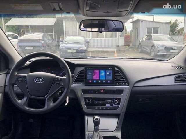 Хендай Соната, об'ємом двигуна 2 л та пробігом 361 тис. км за 9490 $, фото 9 на Automoto.ua