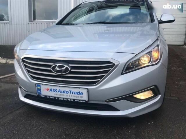 Хендай Соната 2016 у Києві на Automoto.ua Хендай Соната, об'ємом двигуна 2 л та пробігом 310 тис. км за 9990 $, фото 2 на Automoto.ua