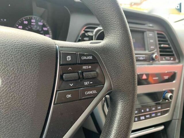 Хендай Соната, об'ємом двигуна 0 л та пробігом 312 тис. км за 10490 $, фото 22 на Automoto.ua