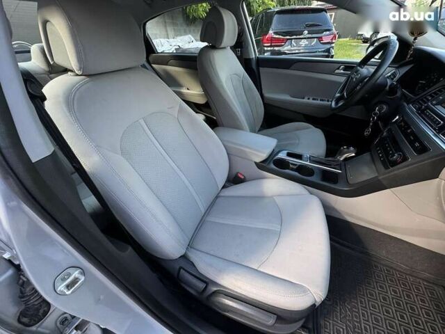 Хендай Соната, об'ємом двигуна 2.4 л та пробігом 196 тис. км за 8700 $, фото 27 на Automoto.ua