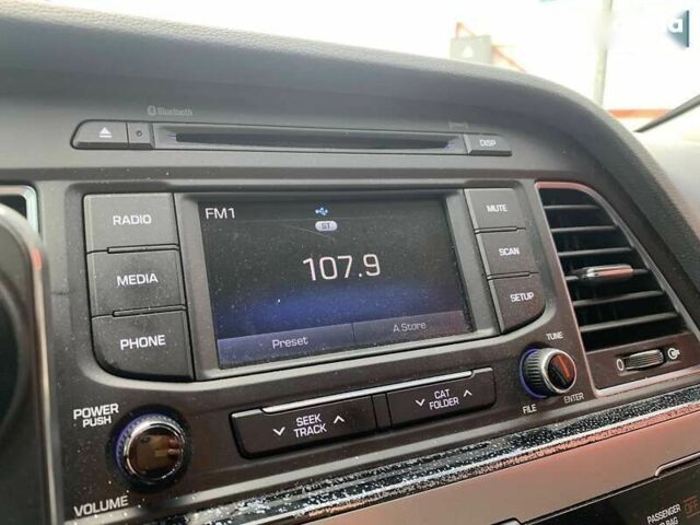 Хендай Соната, об'ємом двигуна 0 л та пробігом 312 тис. км за 10490 $, фото 18 на Automoto.ua