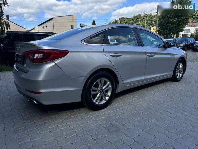 Хендай Соната, об'ємом двигуна 2.4 л та пробігом 196 тис. км за 8700 $, фото 10 на Automoto.ua