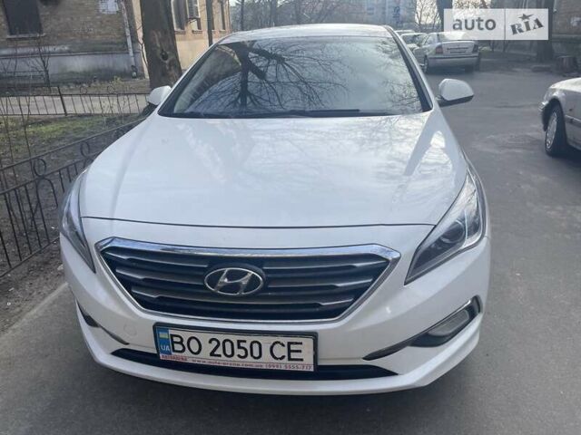 Хендай Соната, об'ємом двигуна 2 л та пробігом 231 тис. км за 11500 $, фото 2 на Automoto.ua