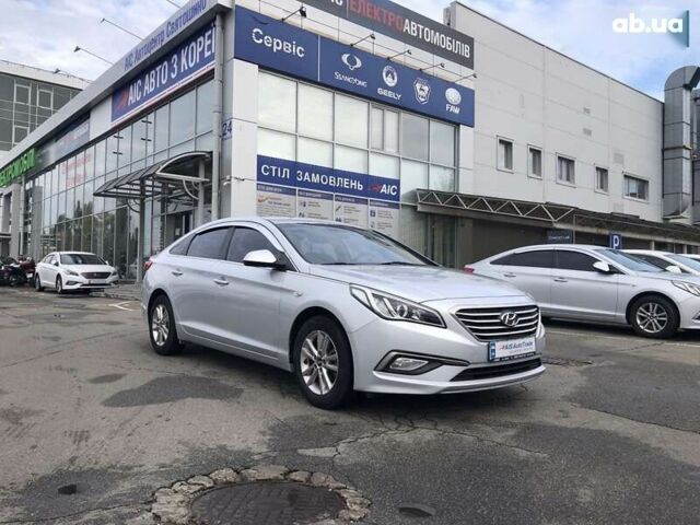 Хендай Соната, об'ємом двигуна 2 л та пробігом 361 тис. км за 9490 $, фото 2 на Automoto.ua