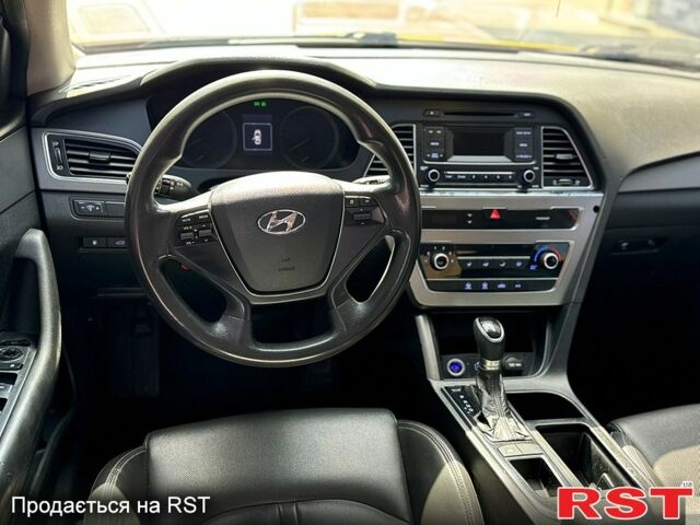 Хендай Соната, объемом двигателя 2 л и пробегом 320 тыс. км за 7999 $, фото 7 на Automoto.ua