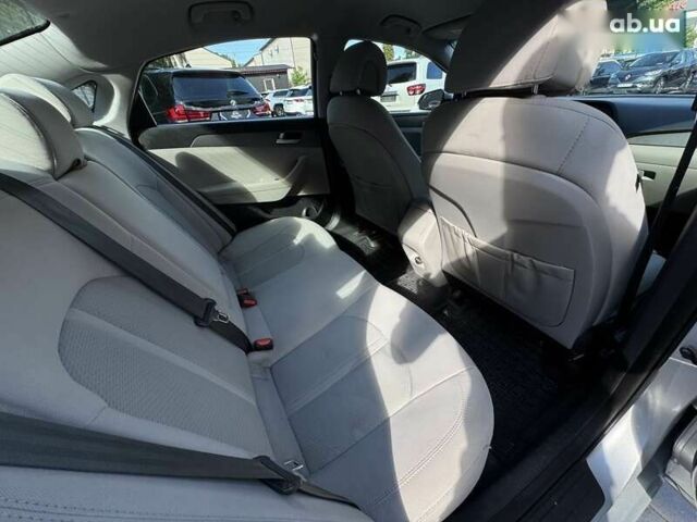 Хендай Соната, об'ємом двигуна 2.4 л та пробігом 196 тис. км за 8700 $, фото 21 на Automoto.ua