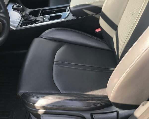 Хендай Соната 2017 у Києві на Automoto.ua Хендай Соната, об'ємом двигуна 2 л та пробігом 418 тис. км за 9490 $, фото 6 на Automoto.ua