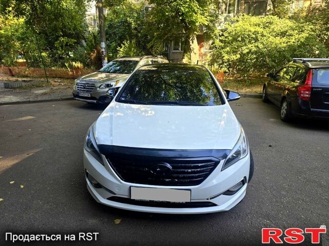 Хендай Соната, объемом двигателя 2 л и пробегом 205 тыс. км за 10000 $, фото 2 на Automoto.ua