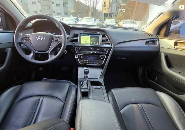 Хендай Соната, объемом двигателя 0 л и пробегом 240 тыс. км за 11290 $, фото 7 на Automoto.ua