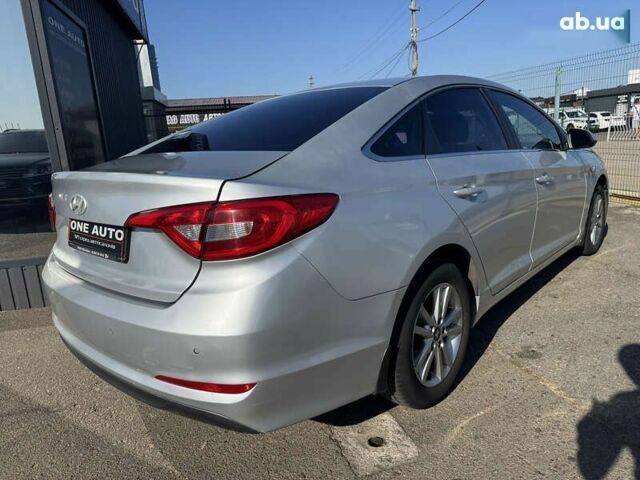 Хендай Соната, об'ємом двигуна 2 л та пробігом 360 тис. км за 9490 $, фото 6 на Automoto.ua