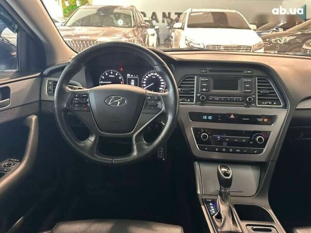 Хендай Соната, об'ємом двигуна 2 л та пробігом 287 тис. км за 11500 $, фото 11 на Automoto.ua