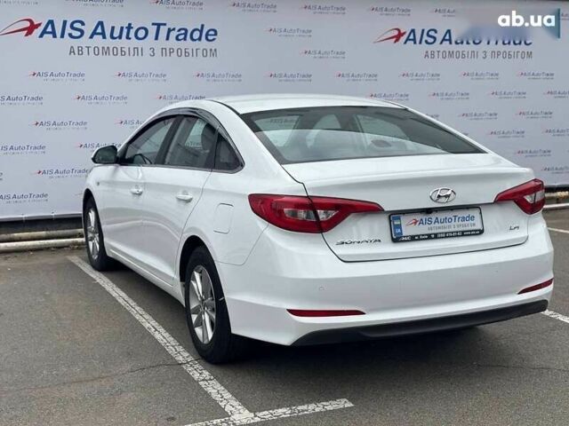 Хендай Соната, об'ємом двигуна 2 л та пробігом 402 тис. км за 9690 $, фото 2 на Automoto.ua