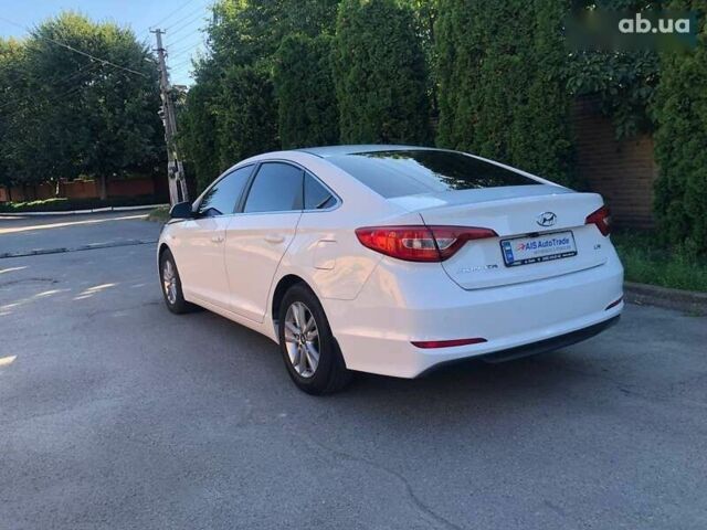 Хендай Соната, об'ємом двигуна 2 л та пробігом 267 тис. км за 11290 $, фото 5 на Automoto.ua