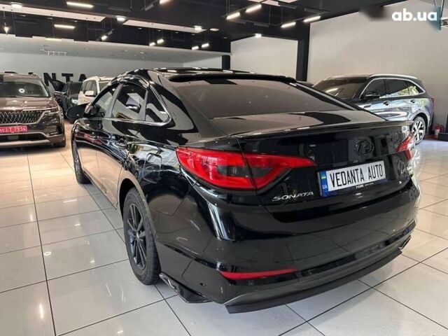 Хендай Соната, об'ємом двигуна 2 л та пробігом 287 тис. км за 11500 $, фото 4 на Automoto.ua