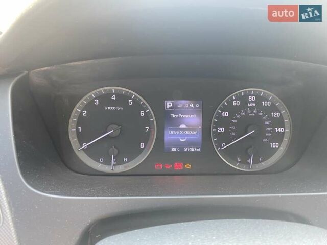 Хендай Соната, объемом двигателя 2.36 л и пробегом 156 тыс. км за 10500 $, фото 10 на Automoto.ua
