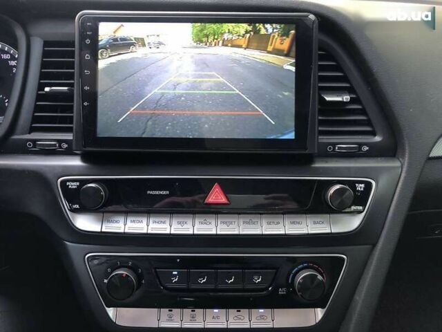 Хендай Соната, об'ємом двигуна 2 л та пробігом 389 тис. км за 11290 $, фото 10 на Automoto.ua