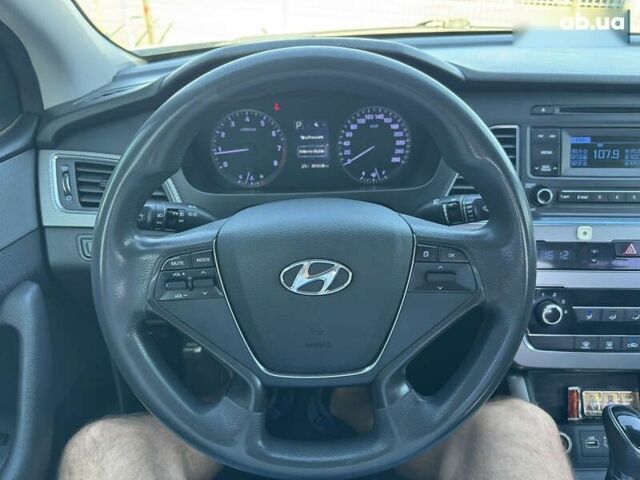 Хендай Соната, об'ємом двигуна 2 л та пробігом 360 тис. км за 9490 $, фото 18 на Automoto.ua
