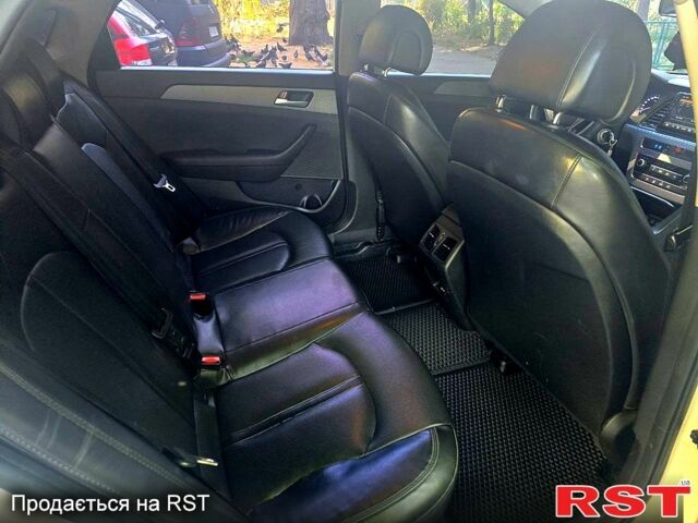 Хендай Соната, объемом двигателя 2 л и пробегом 205 тыс. км за 10000 $, фото 3 на Automoto.ua