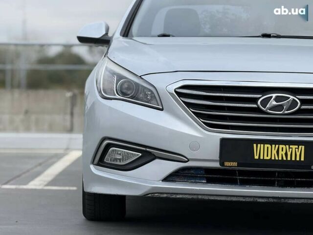 Хендай Соната, об'ємом двигуна 2 л та пробігом 359 тис. км за 8900 $, фото 4 на Automoto.ua