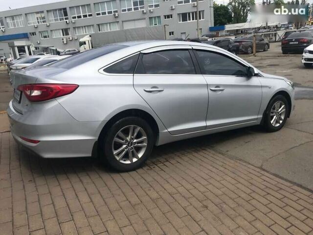 Хендай Соната 2017 в Киеве на Automoto.ua Хендай Соната, объемом двигателя 2 л и пробегом 248 тыс. км за 11290 $, фото 3 на Automoto.ua