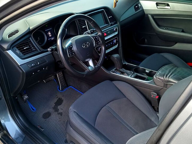 Хендай Соната, об'ємом двигуна 2.4 л та пробігом 108 тис. км за 13000 $, фото 5 на Automoto.ua