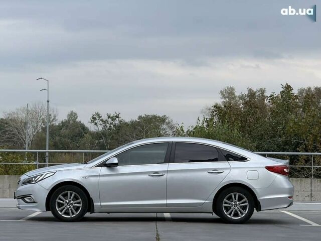 Хендай Соната, об'ємом двигуна 2 л та пробігом 359 тис. км за 8900 $, фото 10 на Automoto.ua