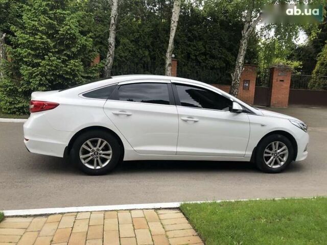 Хендай Соната, об'ємом двигуна 2 л та пробігом 435 тис. км за 10490 $, фото 4 на Automoto.ua