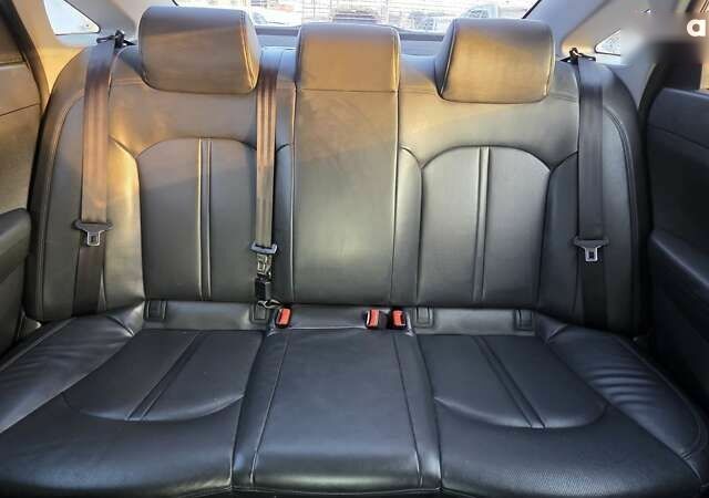 Хендай Соната, объемом двигателя 0 л и пробегом 240 тыс. км за 11290 $, фото 8 на Automoto.ua