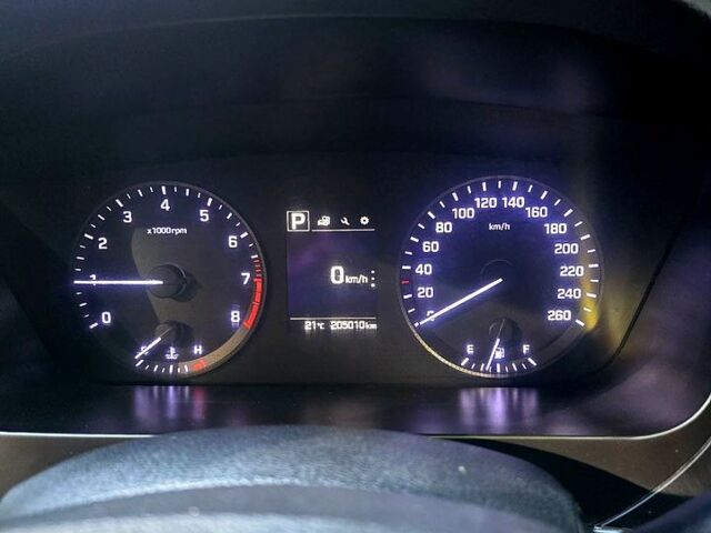 Хендай Соната, объемом двигателя 2 л и пробегом 205 тыс. км за 10000 $, фото 8 на Automoto.ua