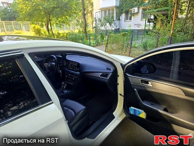 Хендай Соната, объемом двигателя 2 л и пробегом 205 тыс. км за 10000 $, фото 10 на Automoto.ua