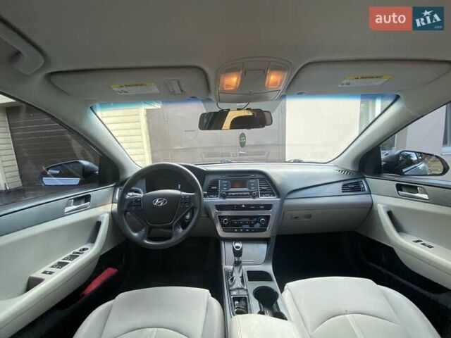 Хендай Соната, объемом двигателя 2.36 л и пробегом 156 тыс. км за 10500 $, фото 5 на Automoto.ua