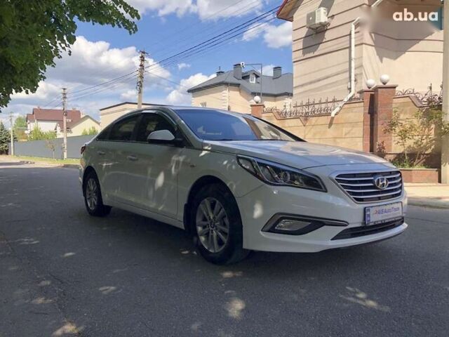 Хендай Соната 2017 у Києві на Automoto.ua Хендай Соната, об'ємом двигуна 2 л та пробігом 435 тис. км за 10490 $, фото 2 на Automoto.ua