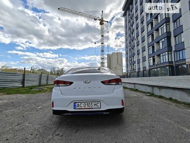 Хендай Соната, об'ємом двигуна 0 л та пробігом 220 тис. км за 14499 $, фото 17 на Automoto.ua