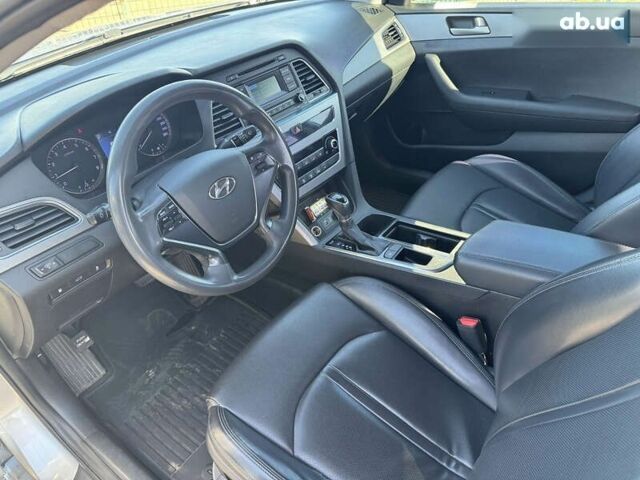 Хендай Соната, об'ємом двигуна 2 л та пробігом 360 тис. км за 9490 $, фото 11 на Automoto.ua
