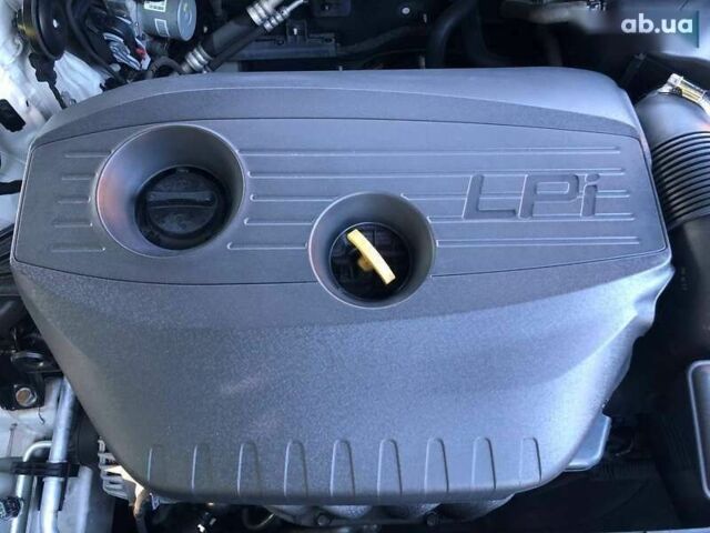 Хендай Соната, об'ємом двигуна 2 л та пробігом 267 тис. км за 11290 $, фото 17 на Automoto.ua
