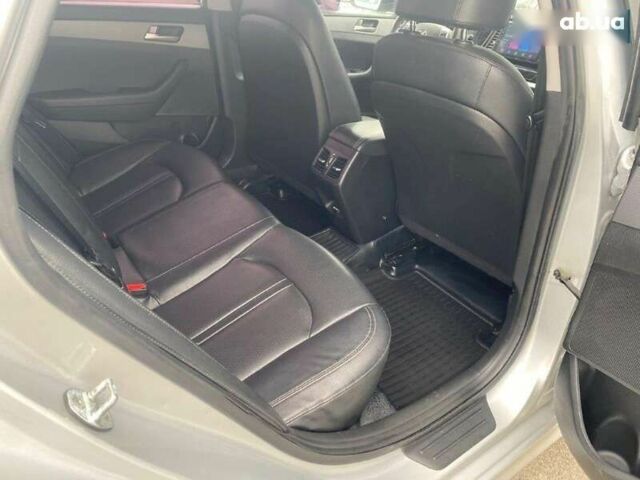 Хендай Соната, объемом двигателя 2 л и пробегом 388 тыс. км за 11490 $, фото 8 на Automoto.ua