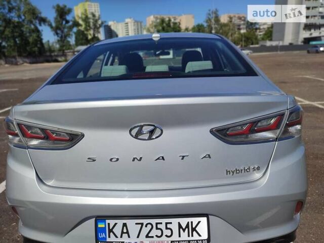 Хендай Соната, об'ємом двигуна 2 л та пробігом 145 тис. км за 16700 $, фото 7 на Automoto.ua