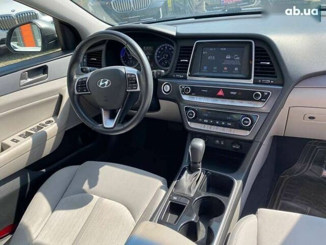 Хендай Соната, об'ємом двигуна 0 л та пробігом 137 тис. км за 14300 $, фото 9 на Automoto.ua