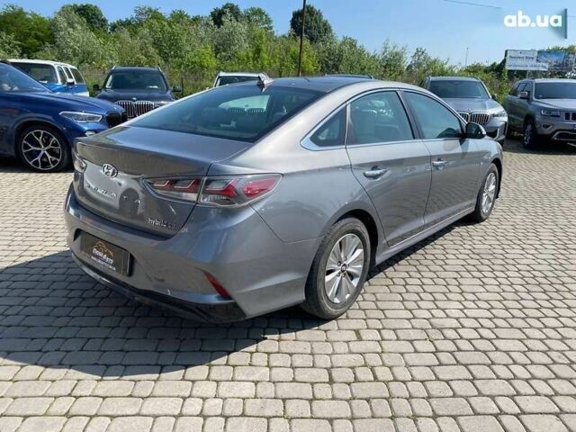 Хендай Соната, об'ємом двигуна 0 л та пробігом 137 тис. км за 14300 $, фото 6 на Automoto.ua
