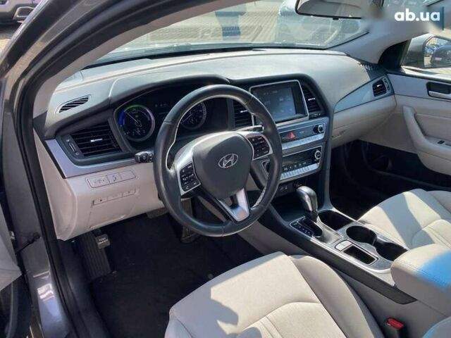 Хендай Соната, об'ємом двигуна 0 л та пробігом 137 тис. км за 14300 $, фото 10 на Automoto.ua