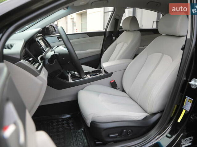 Хендай Соната, объемом двигателя 2 л и пробегом 95 тыс. км за 17500 $, фото 5 на Automoto.ua