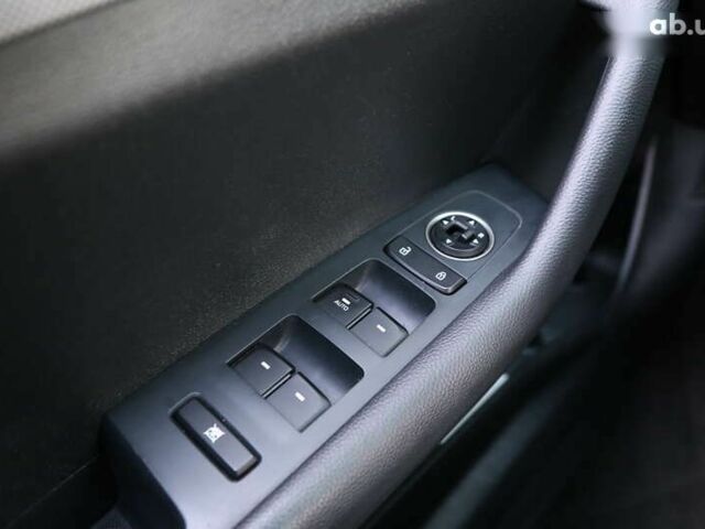 Хендай Соната, об'ємом двигуна 2.4 л та пробігом 77 тис. км за 13900 $, фото 24 на Automoto.ua