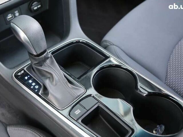 Хендай Соната, об'ємом двигуна 2.4 л та пробігом 77 тис. км за 13900 $, фото 21 на Automoto.ua