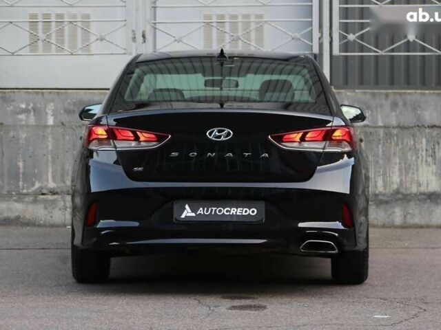 Хендай Соната, об'ємом двигуна 2.4 л та пробігом 77 тис. км за 13900 $, фото 5 на Automoto.ua