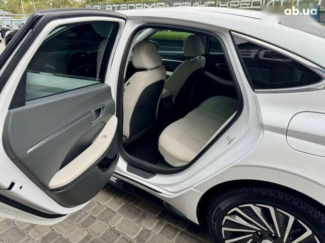 Хендай Соната, об'ємом двигуна 0 л та пробігом 120 тис. км за 21900 $, фото 13 на Automoto.ua