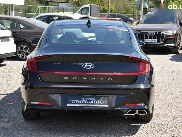 Хендай Соната, объемом двигателя 2.5 л и пробегом 8 тыс. км за 23900 $, фото 5 на Automoto.ua