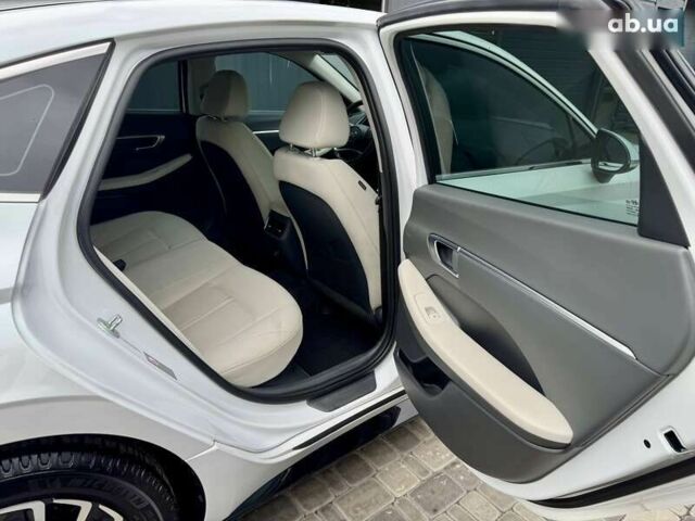 Хендай Соната, об'ємом двигуна 0 л та пробігом 120 тис. км за 21900 $, фото 16 на Automoto.ua