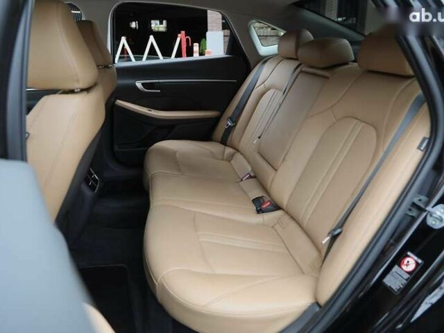 Хендай Соната, об'ємом двигуна 0 л та пробігом 46 тис. км за 24500 $, фото 12 на Automoto.ua